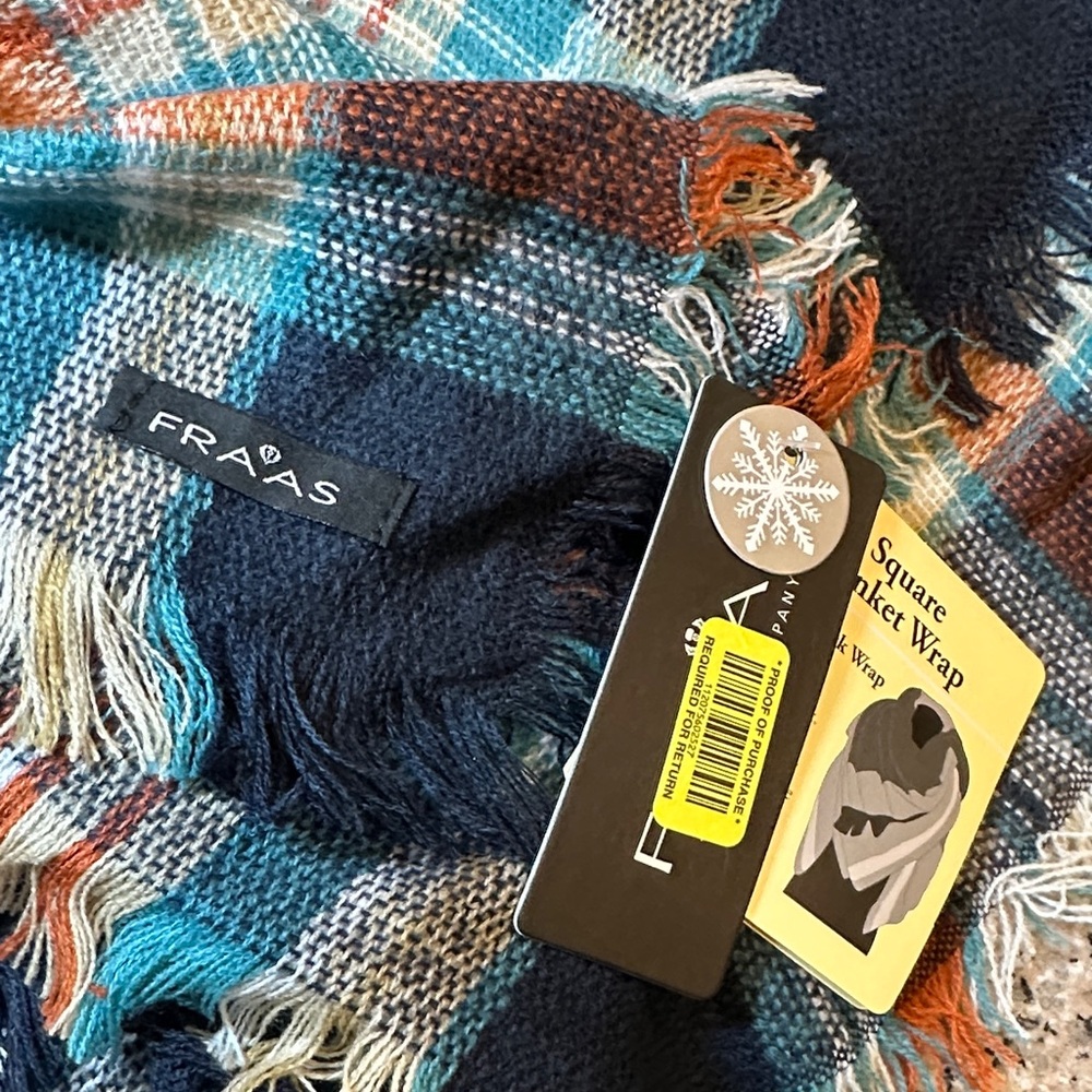 NWT Fraas scarf